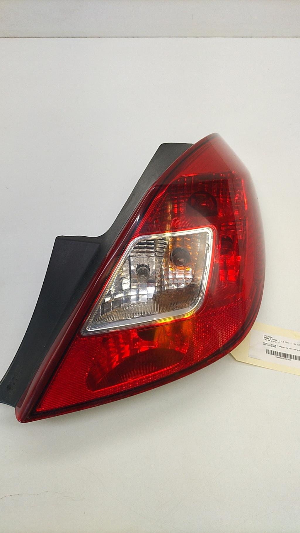 Fanale posteriore principale destro (luci) OPEL CORSA D PHASE 1 Diésel - 1