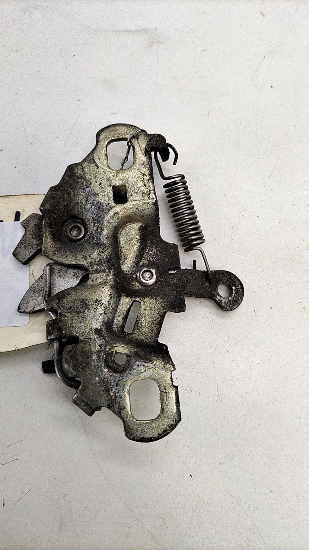 Serrure de capot PEUGEOT 208 1 PHASE 1 Diesel - 1