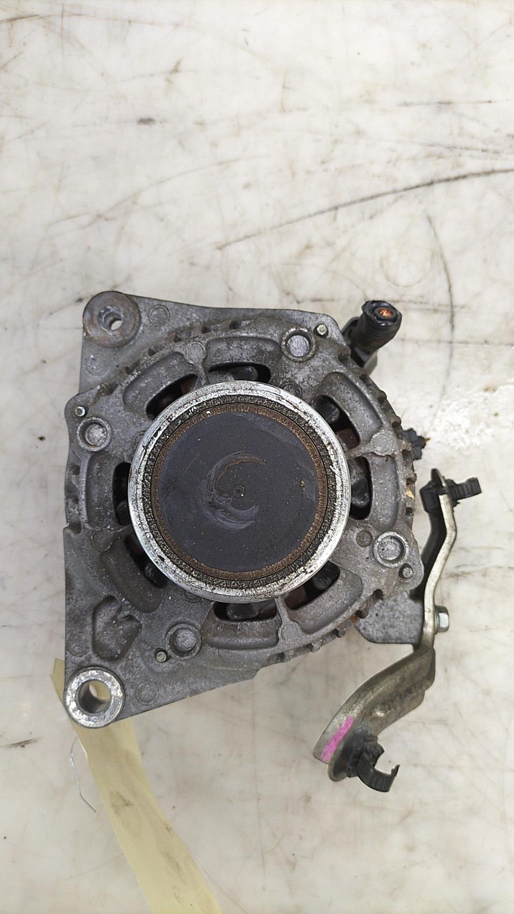 Alternatore TOYOTA YARIS 3 PHASE 1 Diésel - 1