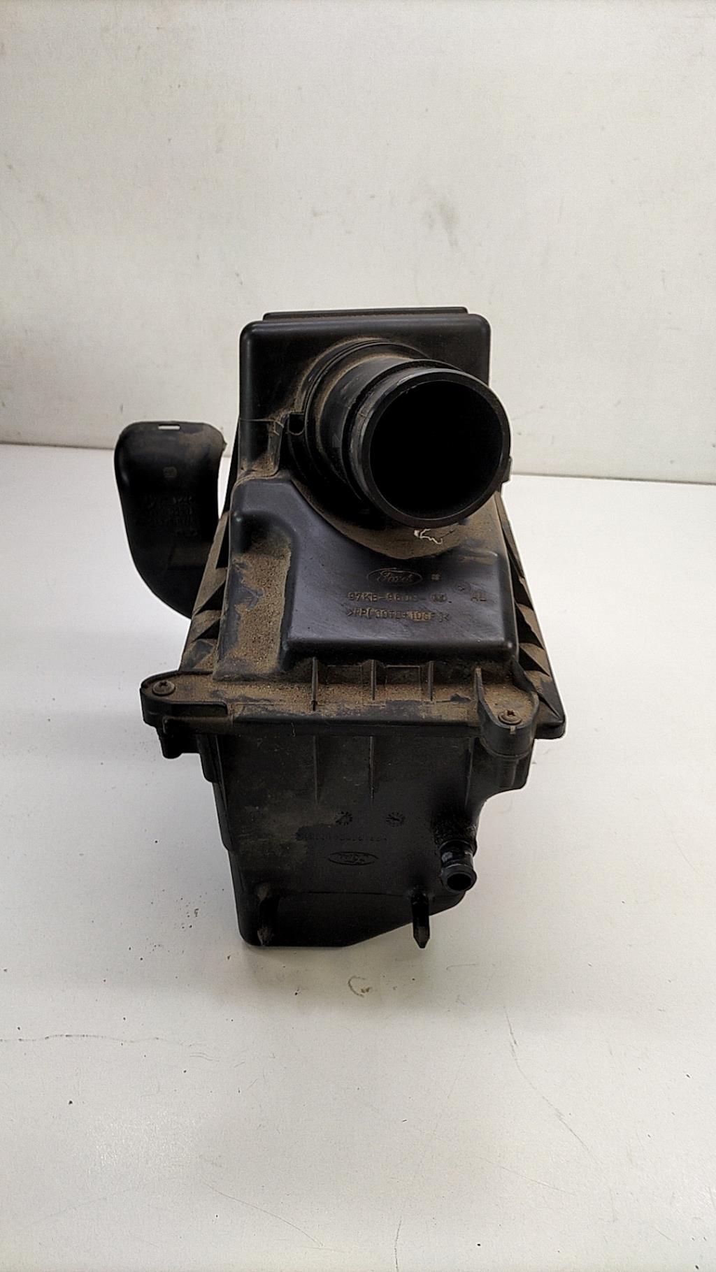 Boite a air FORD KA 1 PHASE 1 Essence - 1