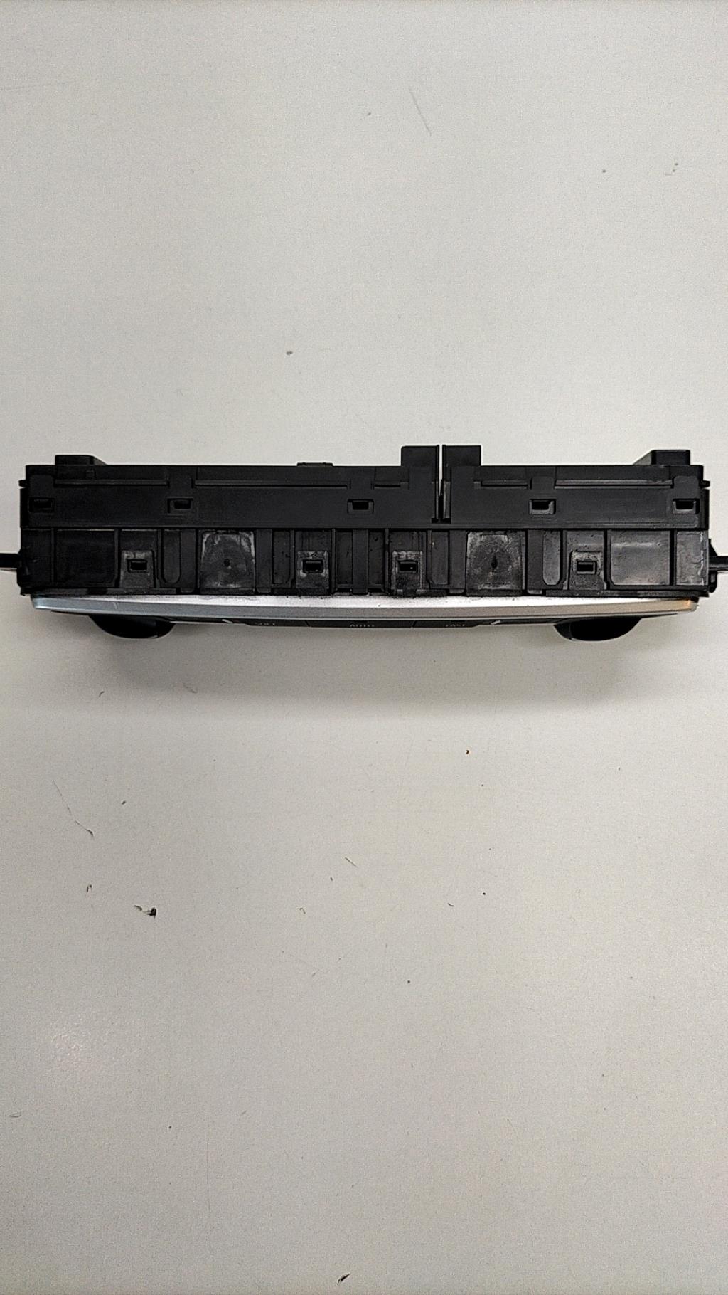 Commande chauffage RENAULT SCENIC 3 PHASE 1 Diesel - 1