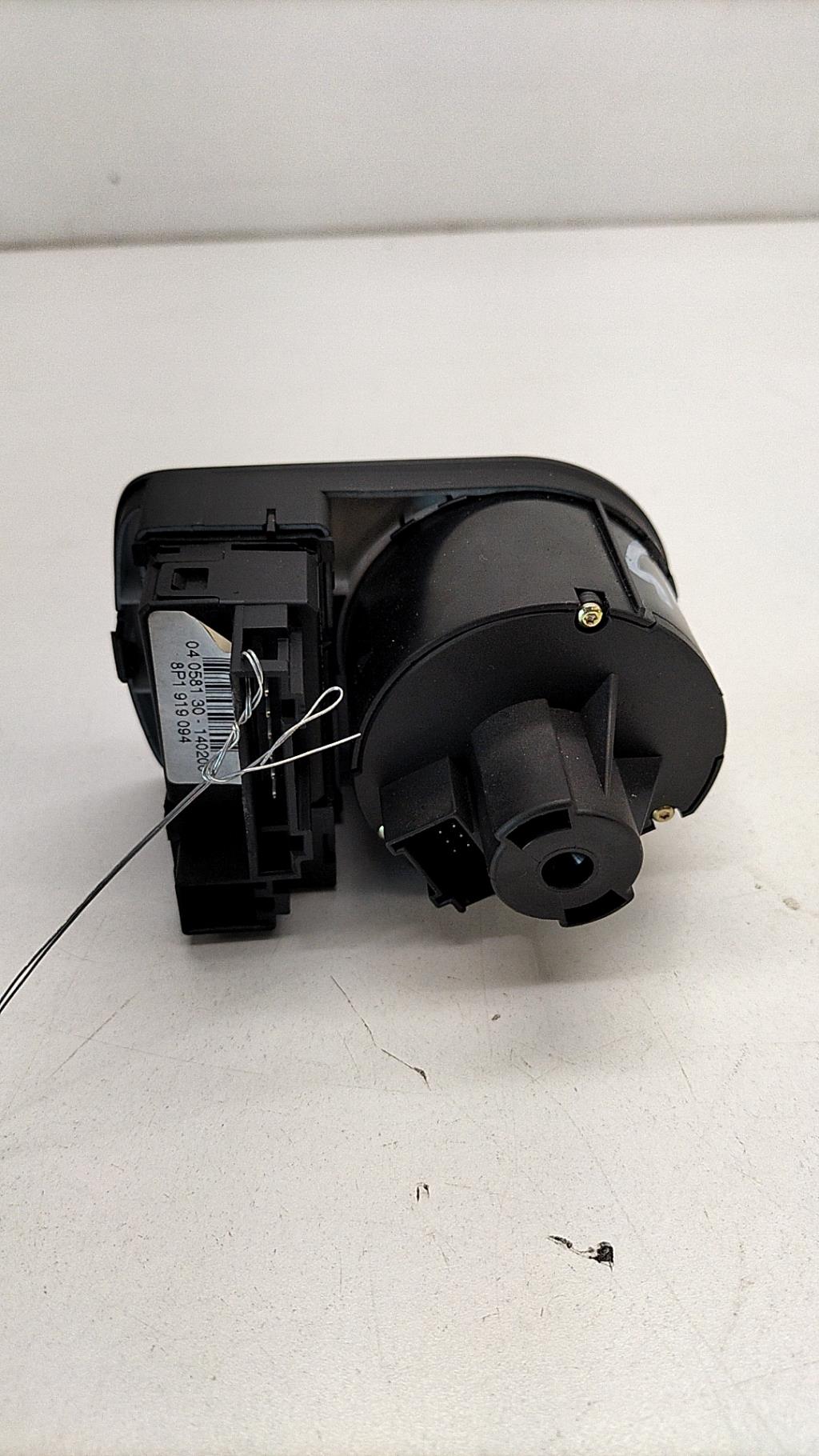 Commande de phare AUDI A3 2 SPORTBACK PHASE 1 Diesel - 1