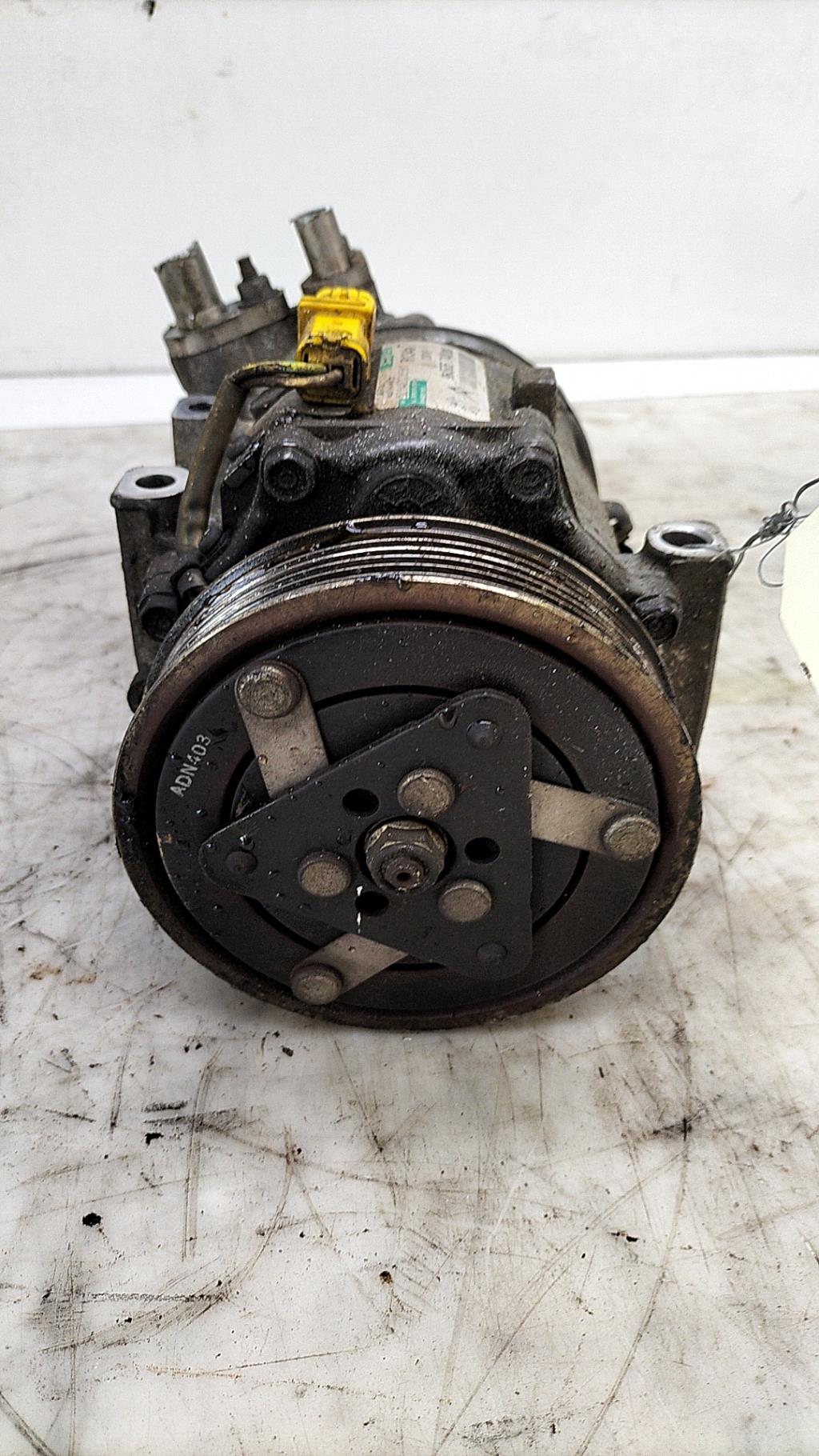 Compressore clima PEUGEOT 407 PHASE 1 BREAK Diésel - 1