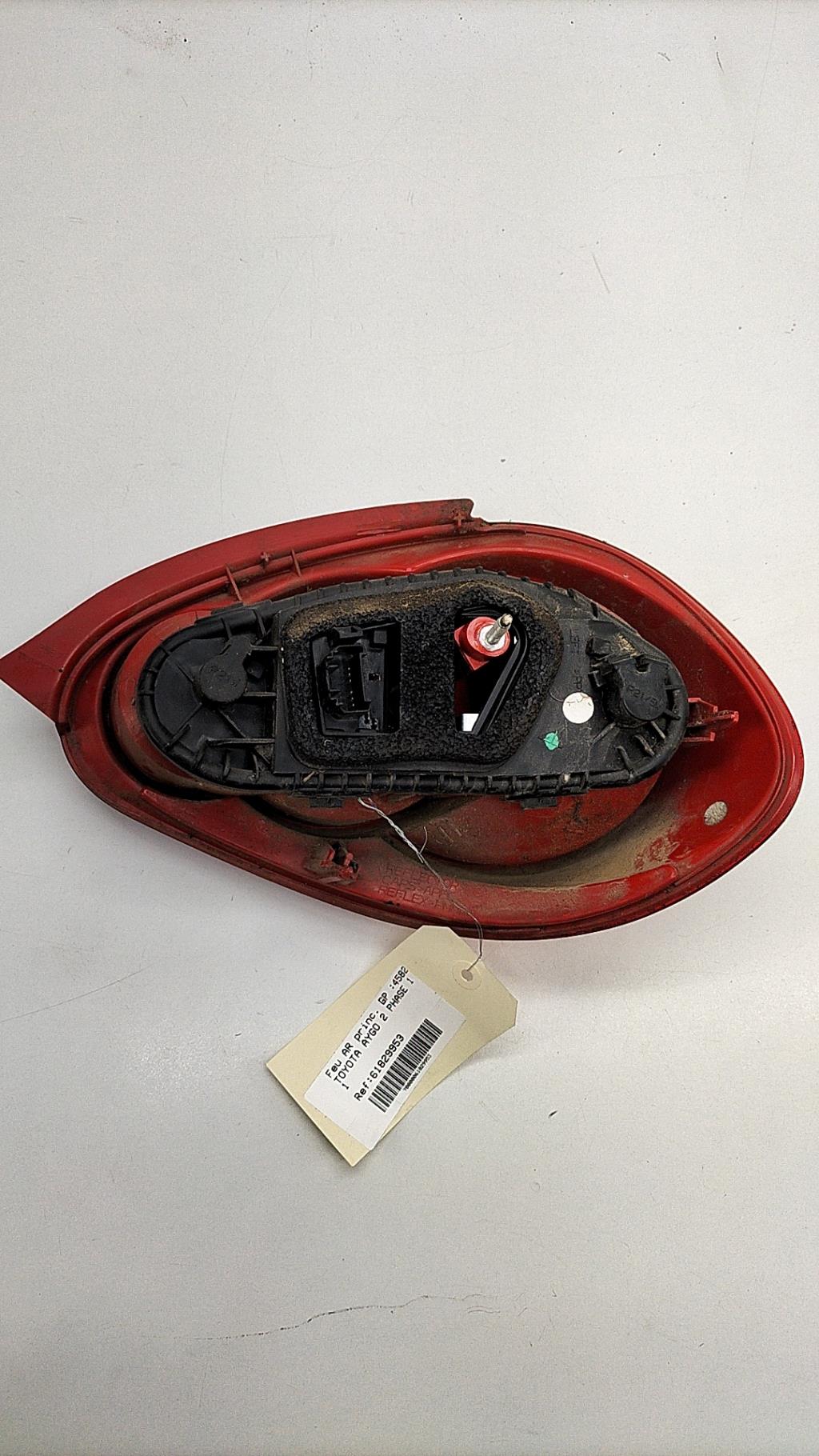 Fanale posteriore principale sinistro (luci) TOYOTA AYGO 2 PHASE 1 Gasolina - 1