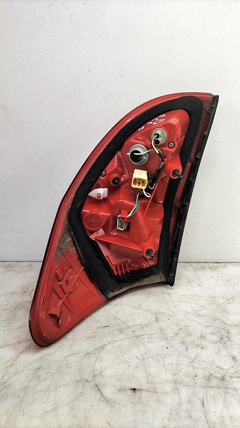 Fanale posteriore principale sinistro (luci) TOYOTA RAV4 3 PHASE 1 Diésel - 1