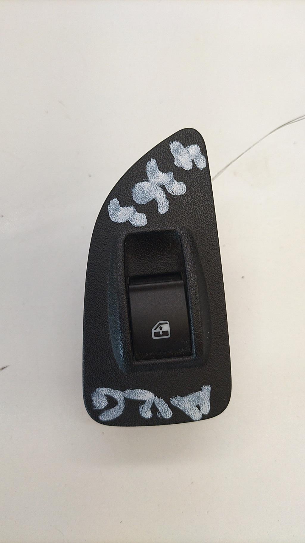 Interruttore lavacristalli posteriore sinistro FIAT BRAVO 2 Diésel - 1