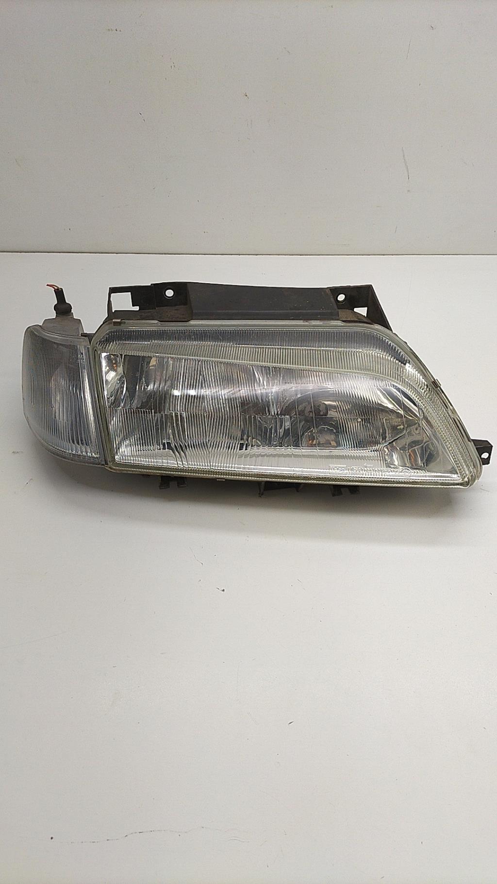 Gruppo ottico anteriore principale destro (luci)(faro) CITROEN XANTIA PHASE 2 Gasolina - 1