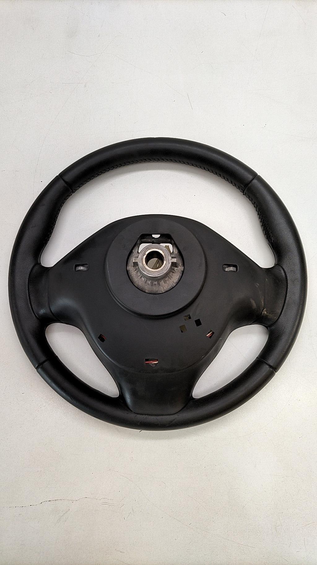 Volant RENAULT CLIO 4 PHASE 1 Diesel - 1