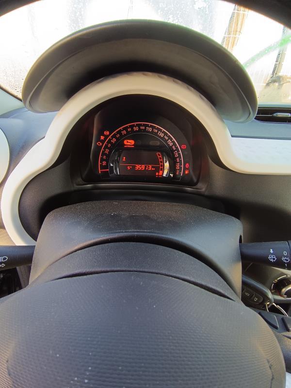 Compteur RENAULT TWINGO 3 PHASE 1 Essence - 1