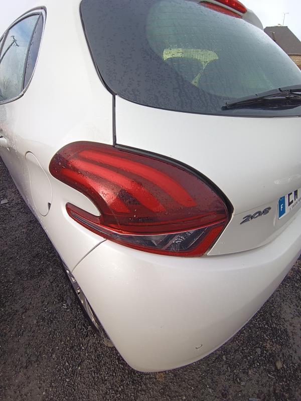 Fanale posteriore principale sinistro (luci) PEUGEOT 208 1 PHASE 2 Gasolina - 1