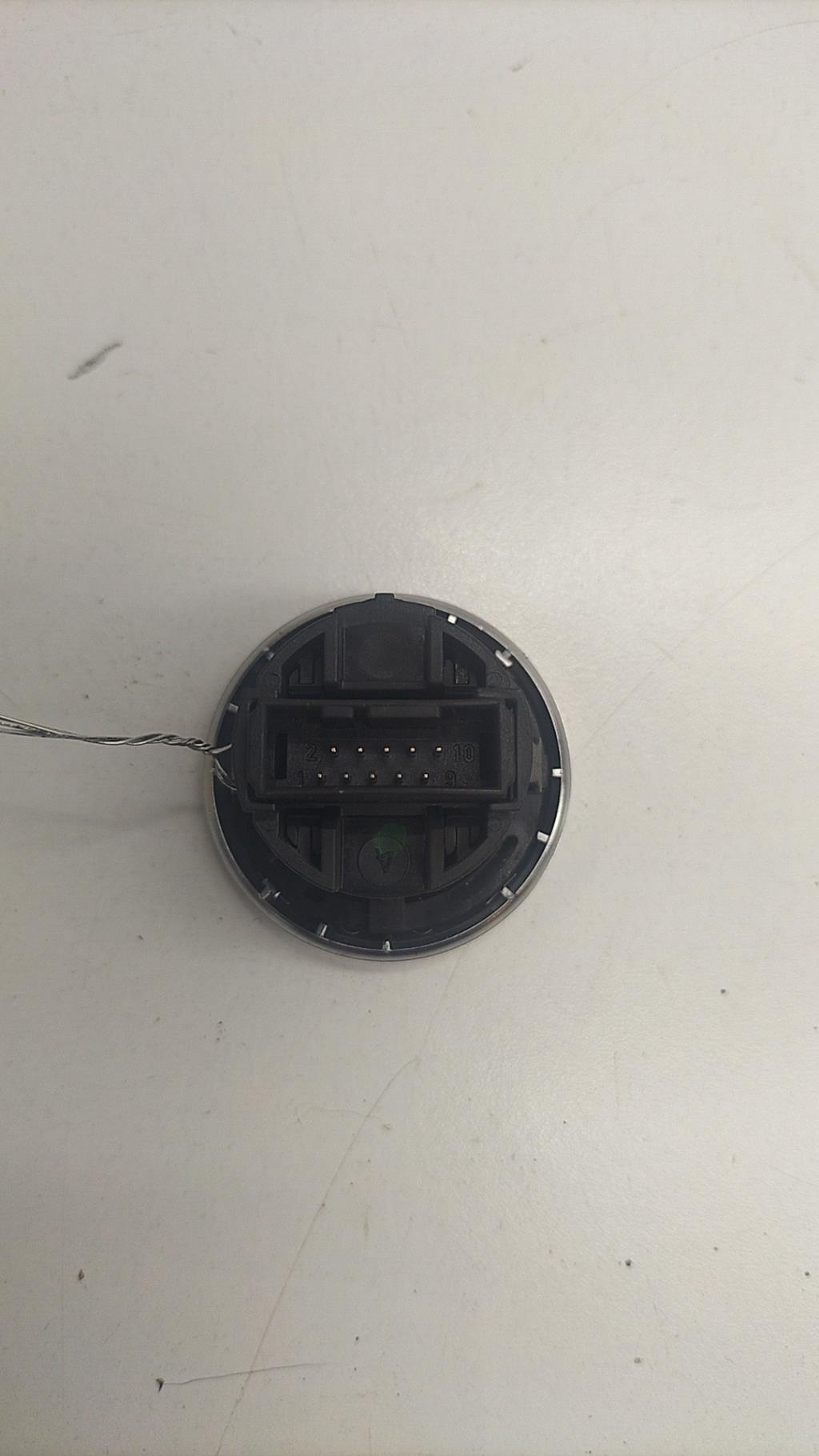 Bouton de demarrage BMW SERIE 1 E87 PHASE 2 Diesel - 1