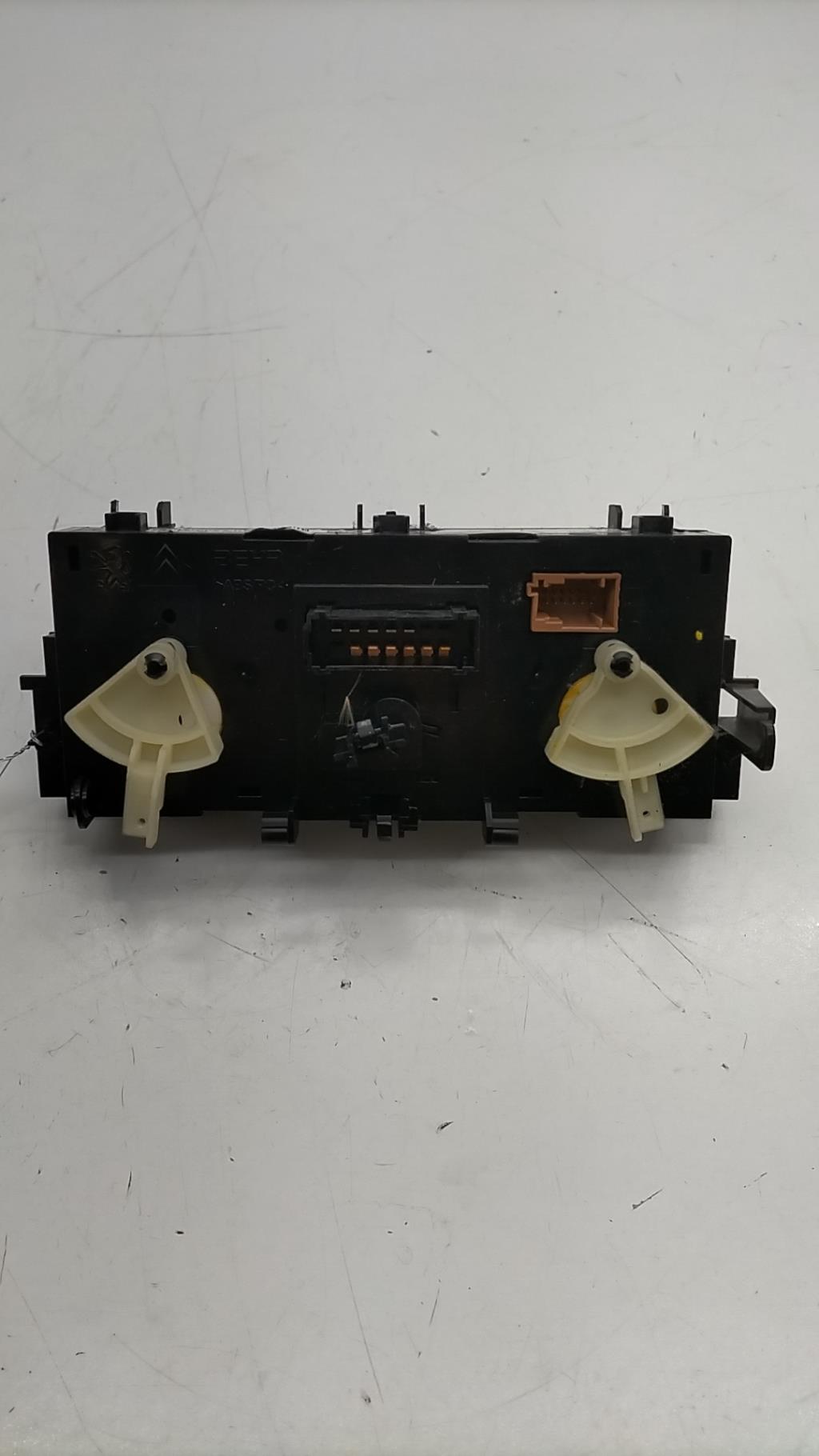 Commande chauffage CITROEN C3 2 PHASE 1 Diesel - 1