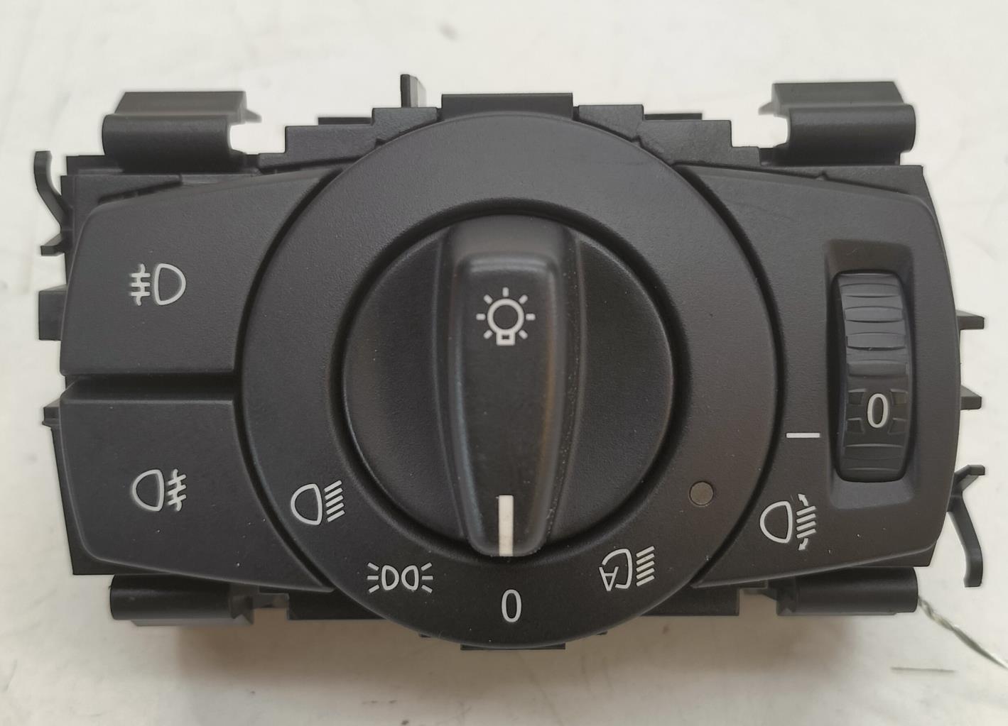 Commande de phare BMW SERIE 1 E87 PHASE 2 Diesel - 1