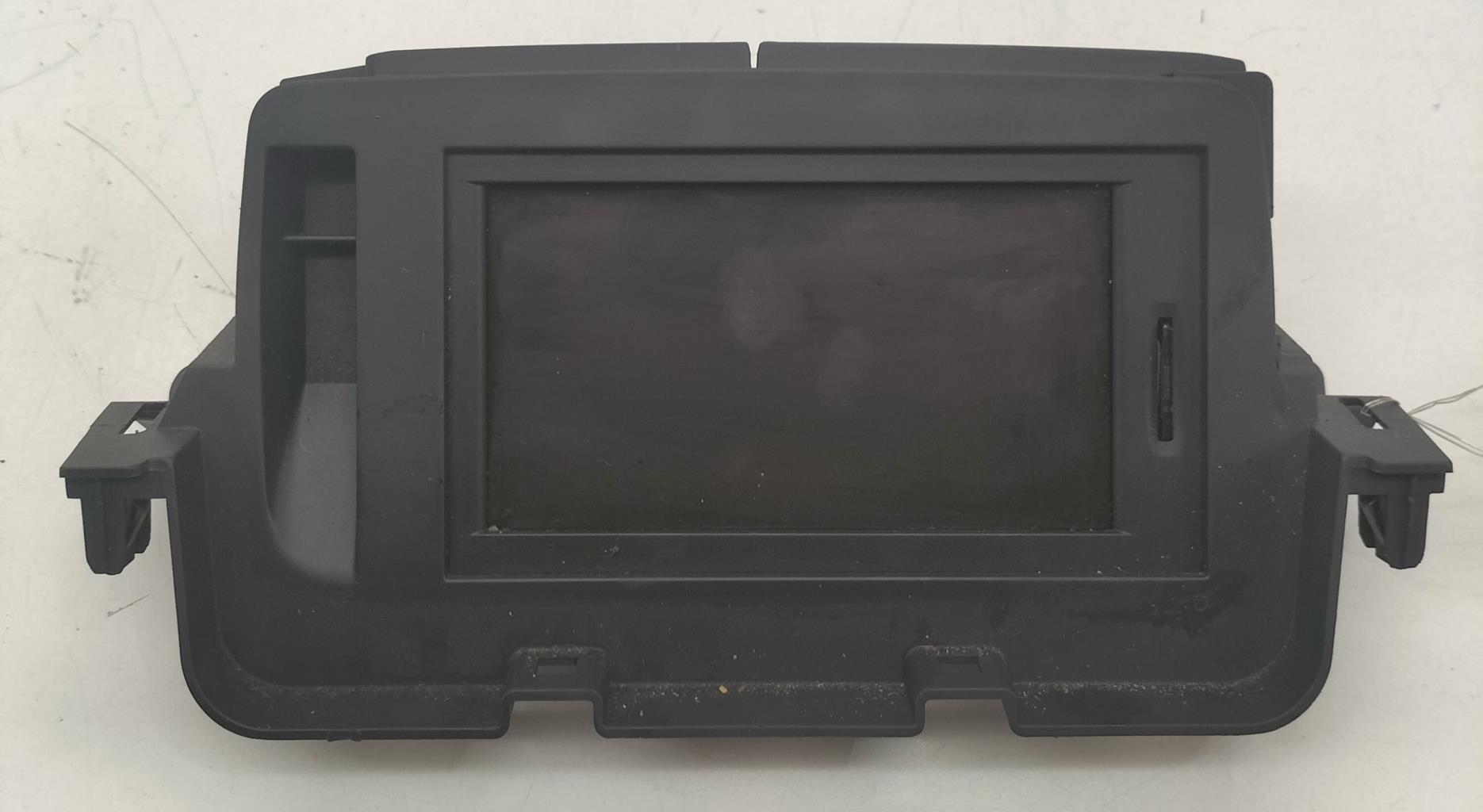Ecran GPS RENAULT MEGANE 3 PHASE 1 COUPE Diesel - 1