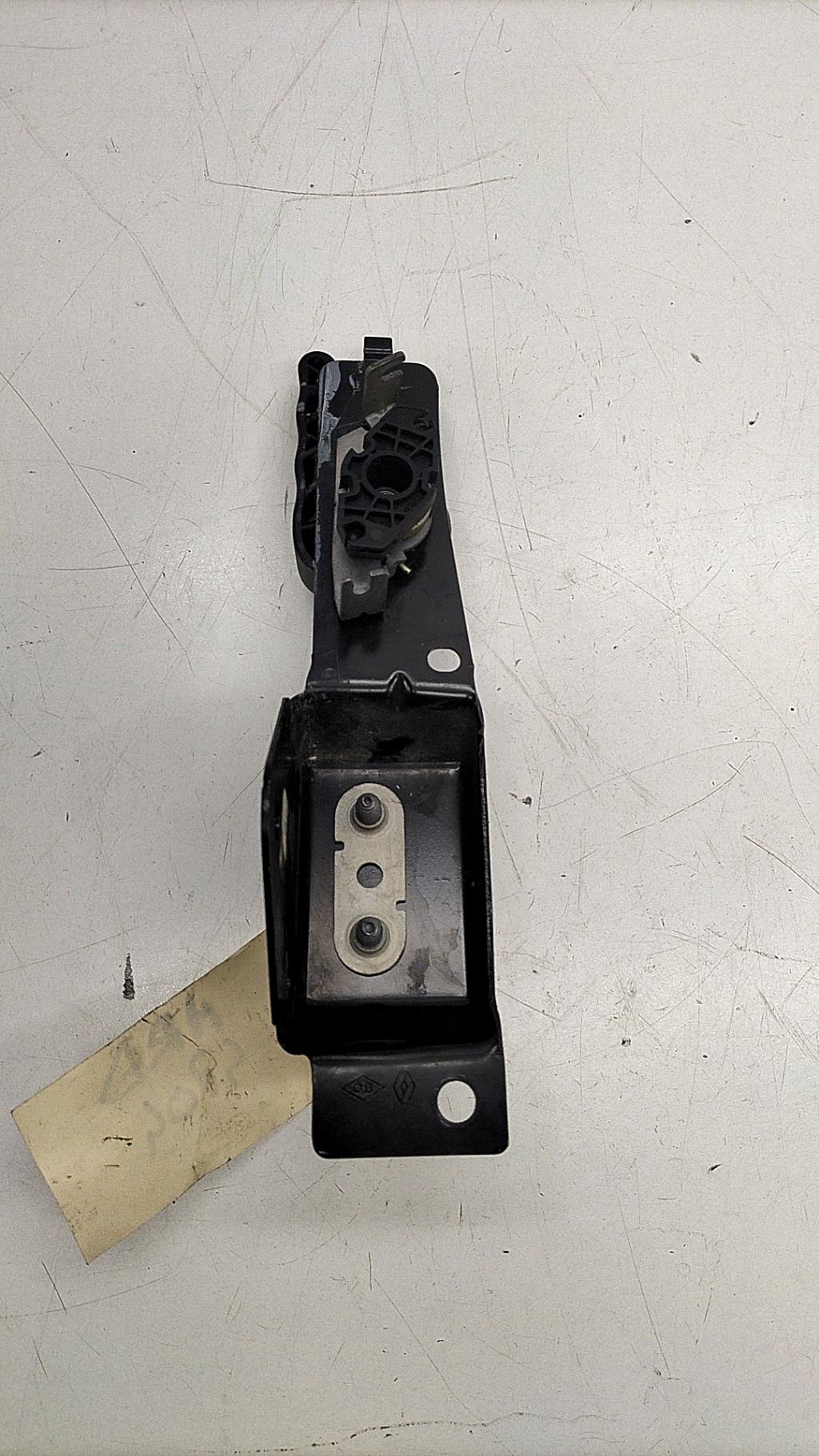 Maniglia interna porta bagagliaio destra RENAULT KANGOO 2 PHASE 2 Diésel - 1