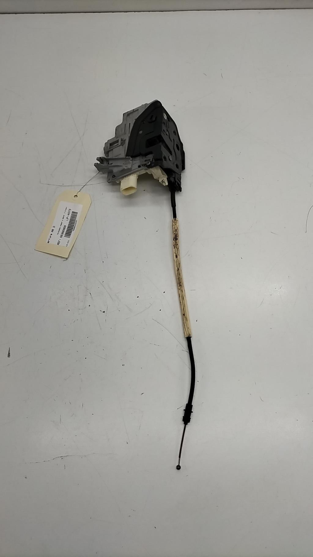 Serratura posteriore destra VOLKSWAGEN PASSAT 6 BREAK Diésel - 1