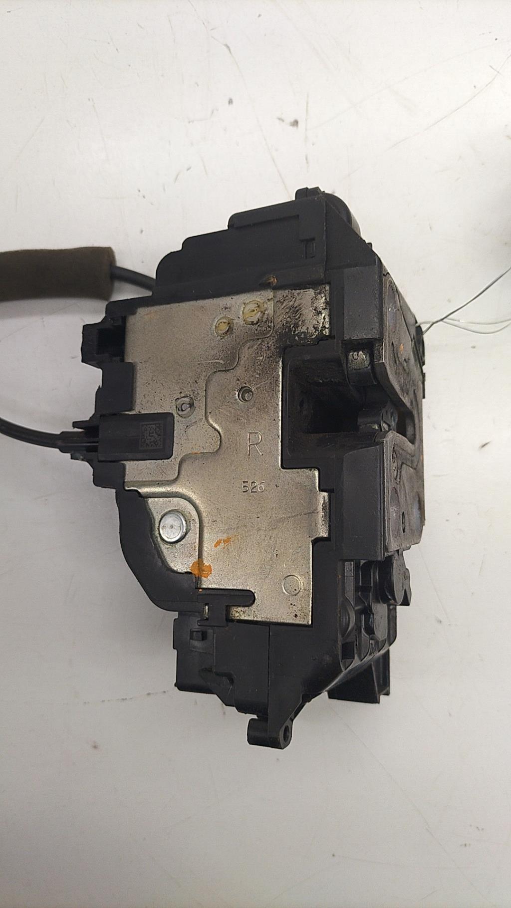 Serrure avant droit RENAULT MASTER 3 PHASE 2 Diesel - 1