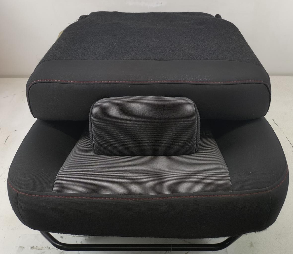 Siege arriere gauche RENAULT SCENIC 3 PHASE 2 Essence - 1