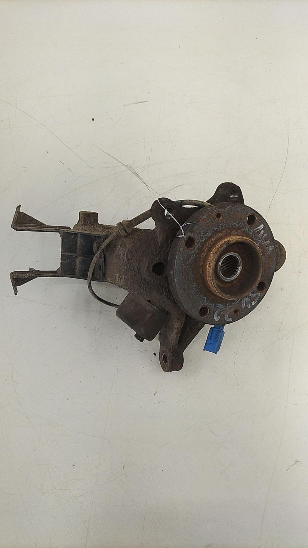 Fusee avant droit PEUGEOT 206+ Essence - 1
