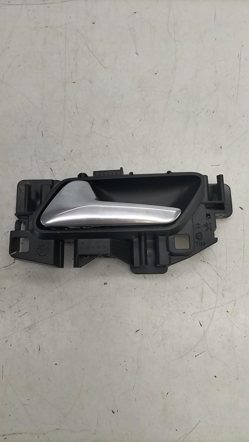Maniglia interna anteriore sinistra PEUGEOT 3008 2 PHASE 1 Diésel - 1