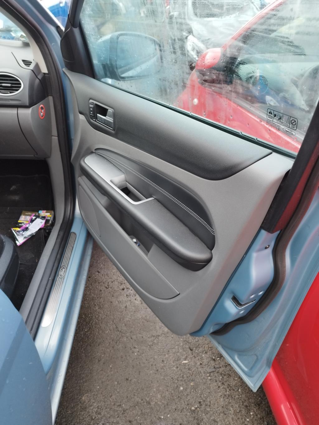 Interruttore lavacristalli anteriore destro FORD FOCUS 2 PHASE 2 Diésel - 1