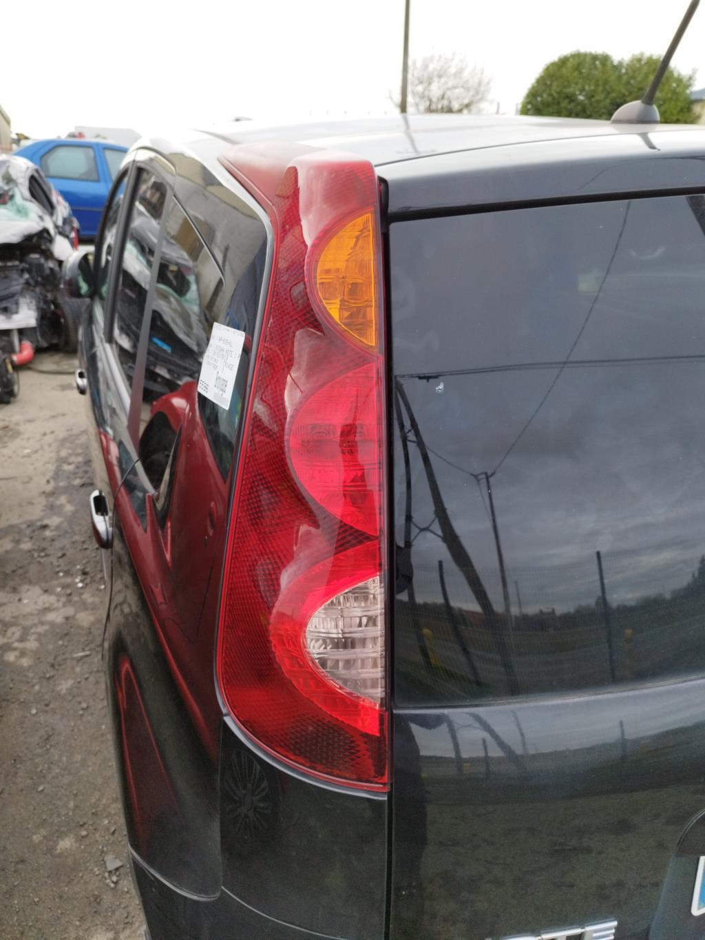 Fanale posteriore principale sinistro (luci) NISSAN NOTE 1 PHASE 2 Gasolina - 1