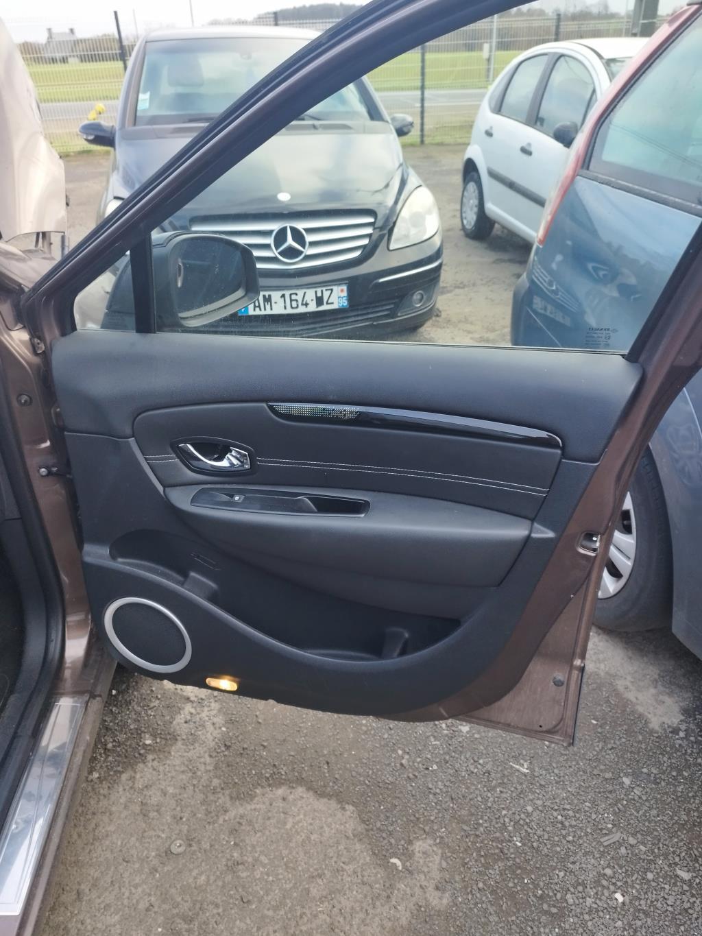 Interruttore lavacristalli anteriore destro RENAULT SCENIC 3 PHASE 2 Diésel - 1