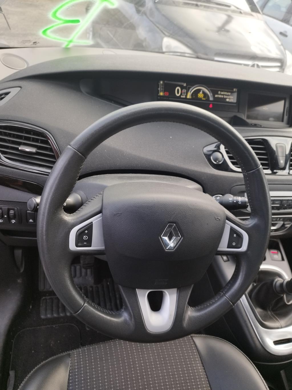 Volant RENAULT SCENIC 3 PHASE 2 Diesel - 1