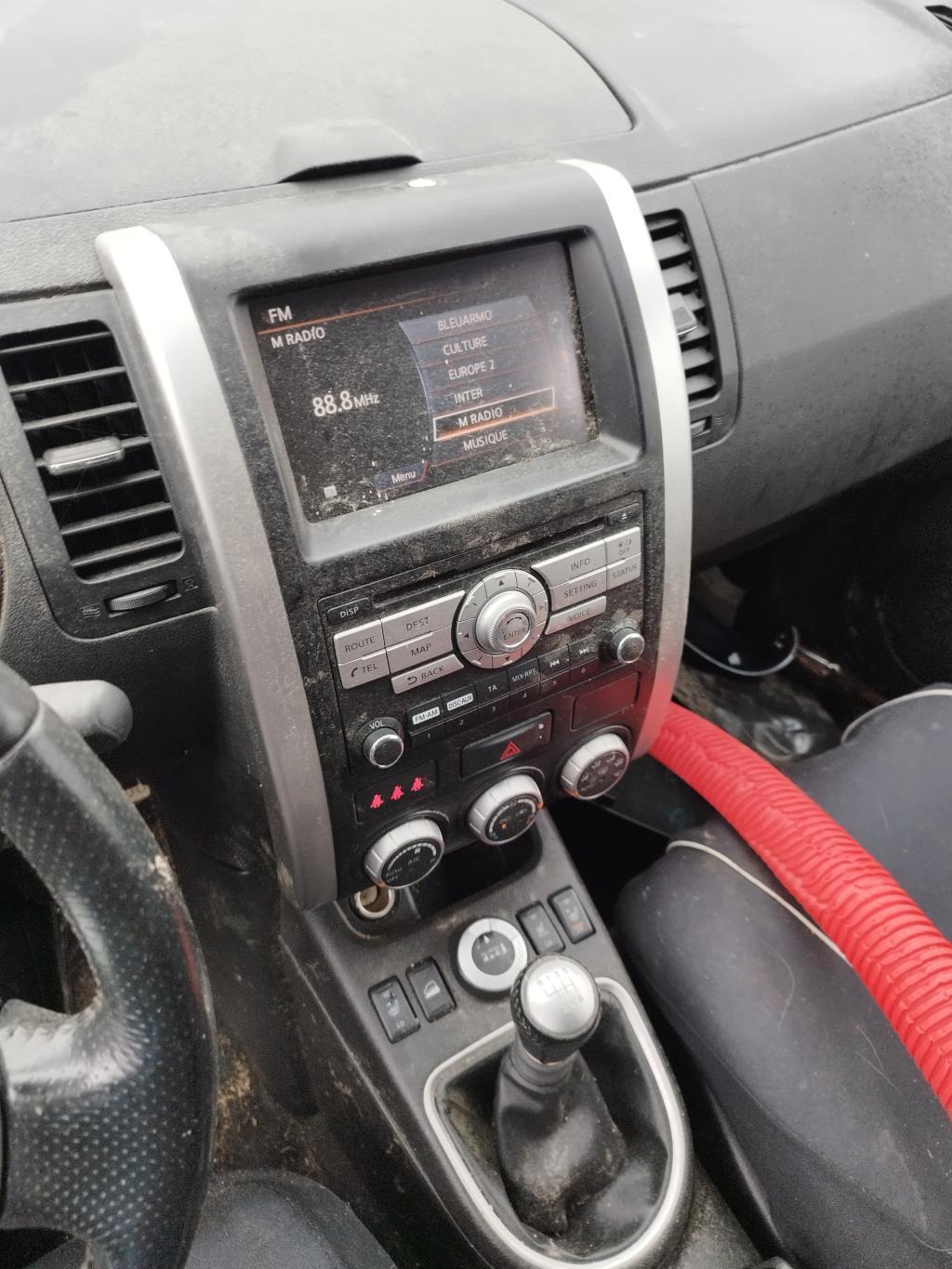 Autoradio originale NISSAN X-TRAIL 2 PHASE 1 Diésel - 1