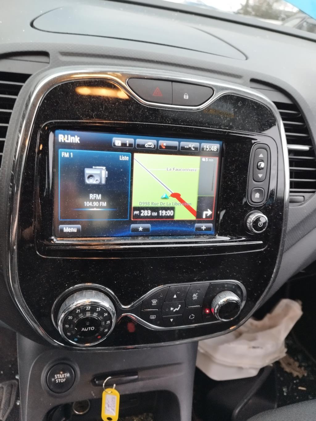Ecran GPS RENAULT CAPTUR 1 PHASE 1 Diesel - 1
