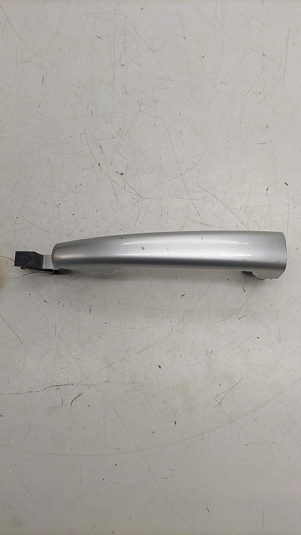 Maniglia portiera posteriore sinistra CITROEN C4 1 PHASE 2 Diésel - 1