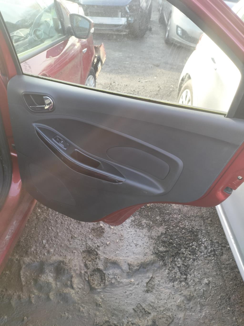 Serratura posteriore destra FORD KA+ Gasolina - 1