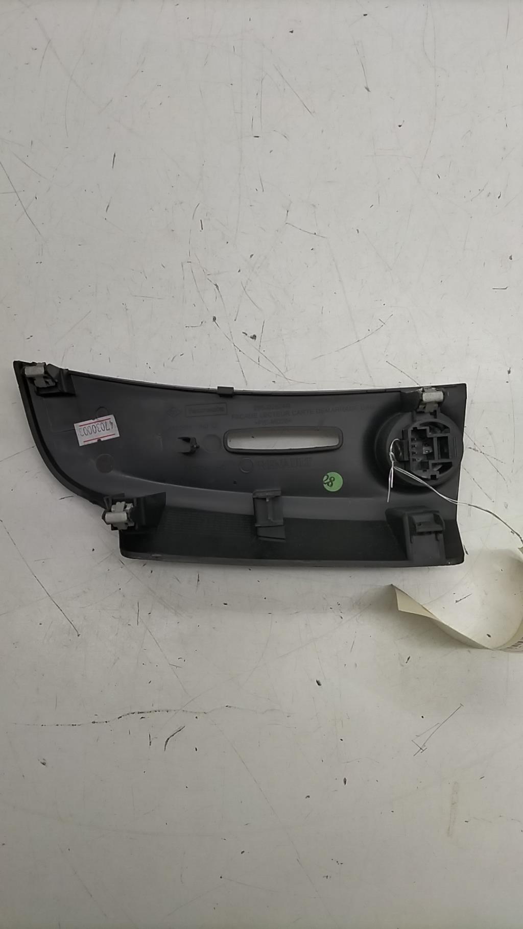 Bouton de demarrage RENAULT CLIO 4 PHASE 1 Diesel - 1