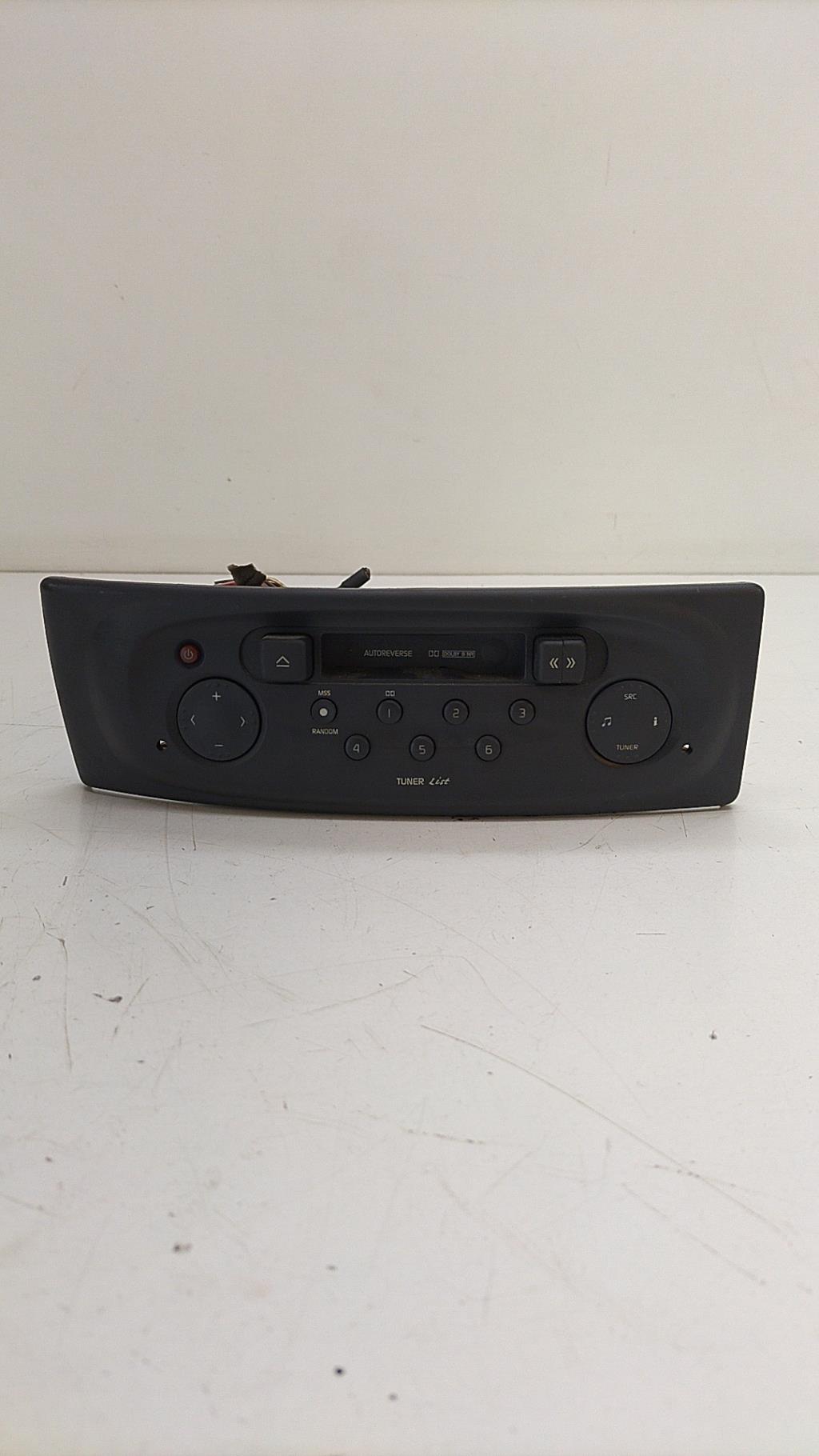 Autoradio originale RENAULT MEGANE 1 PHASE 2 Diésel - 1
