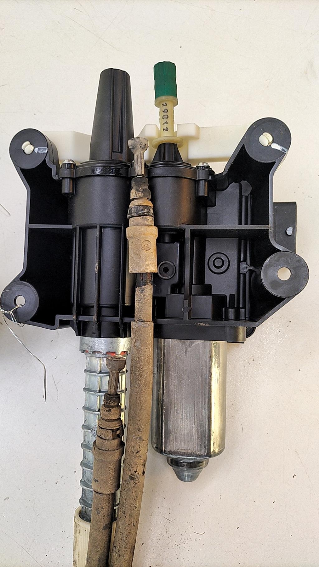 Bloc electrique de frein a main CITROEN C4 2 PHASE 1 Diesel - 1