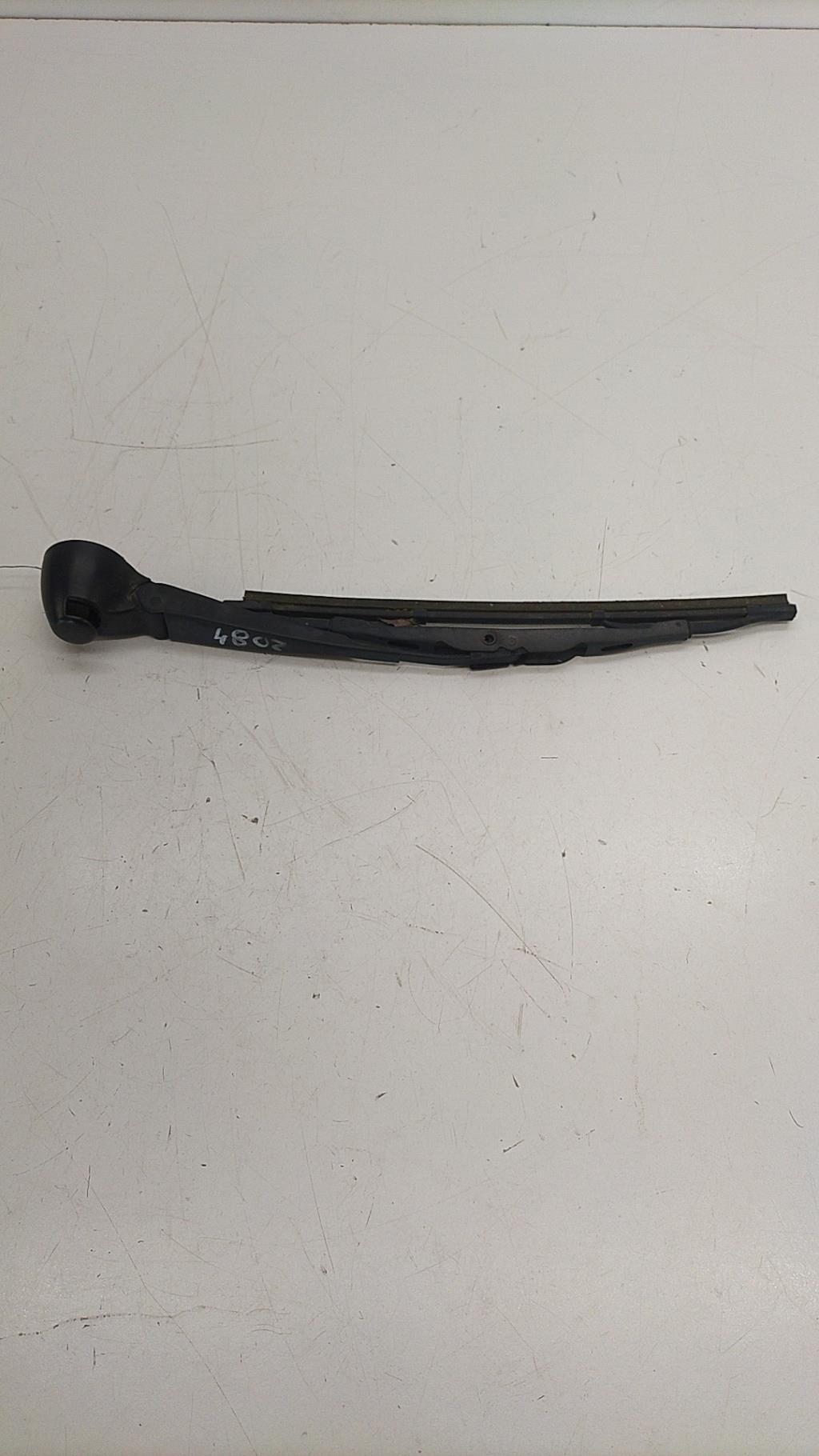 Braccio tergicristallo posteriore VOLKSWAGEN POLO 3 PHASE 2 Gasolina - 1