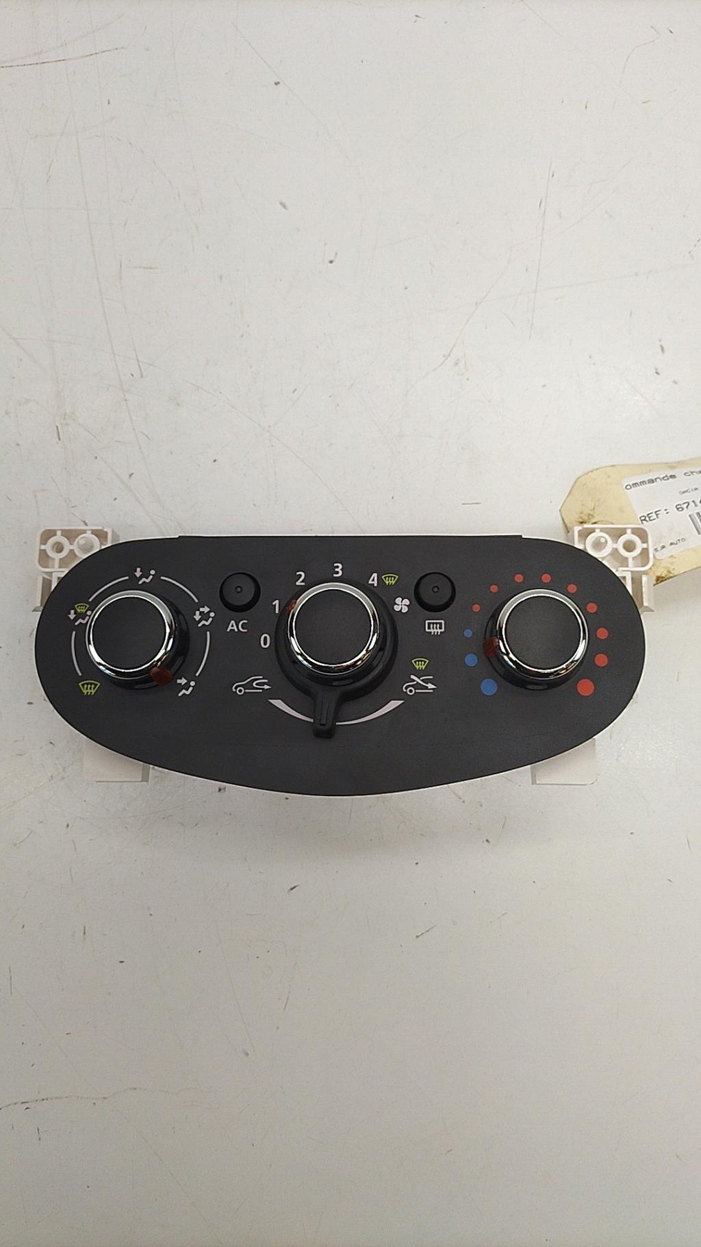 Commande chauffage DACIA SANDERO 2 PHASE 1 Essence - 1