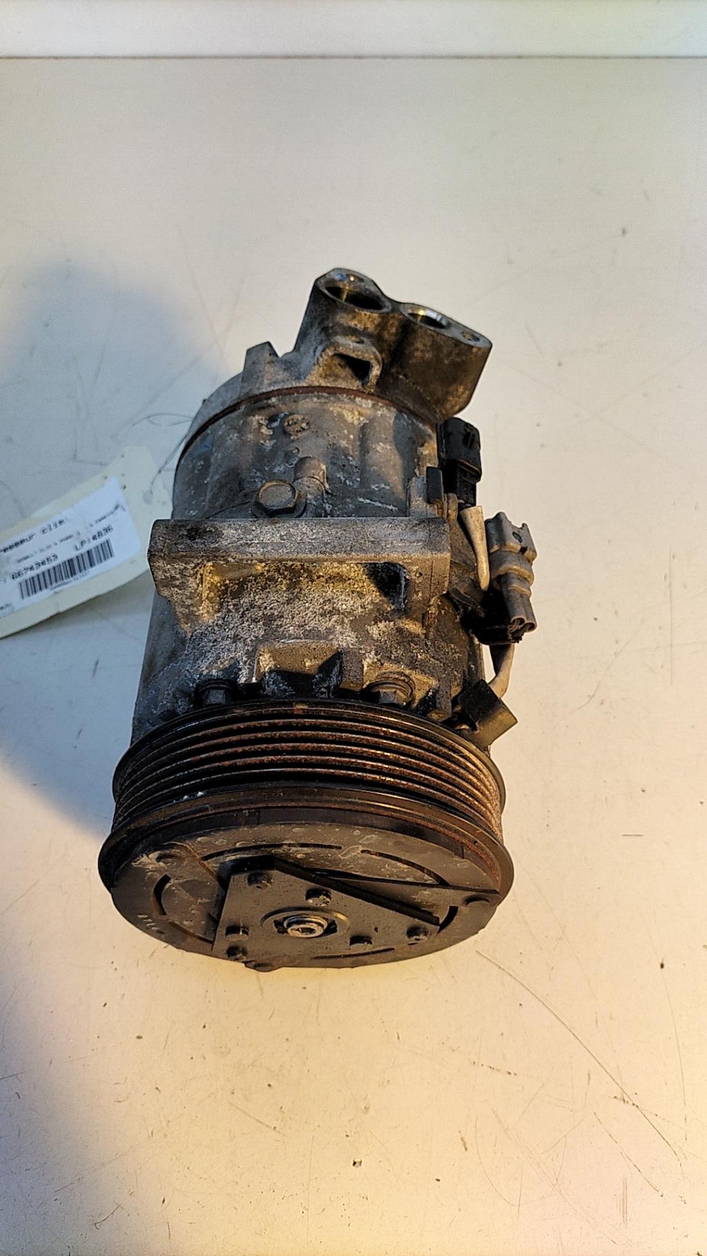 Compressore clima RENAULT CLIO 4 PHASE 1 Gasolina - 1