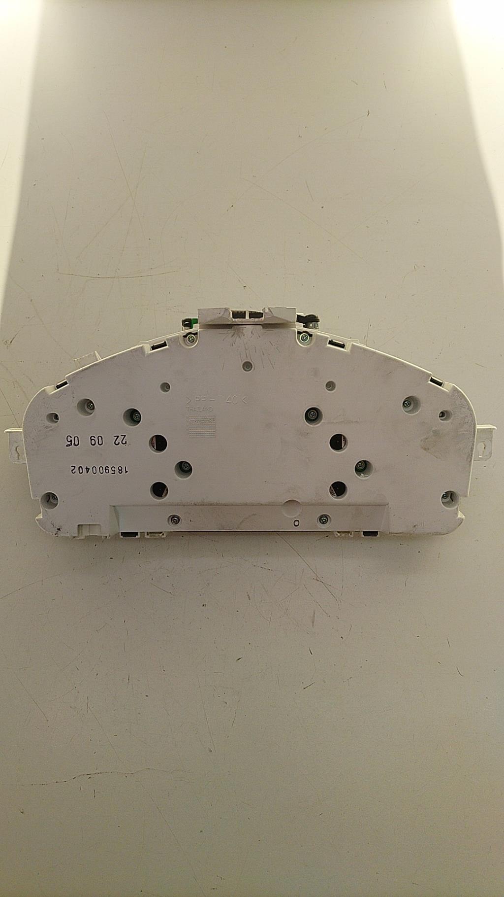 Compteur VOLVO V 50 PHASE 1 BREAK Diesel - 1