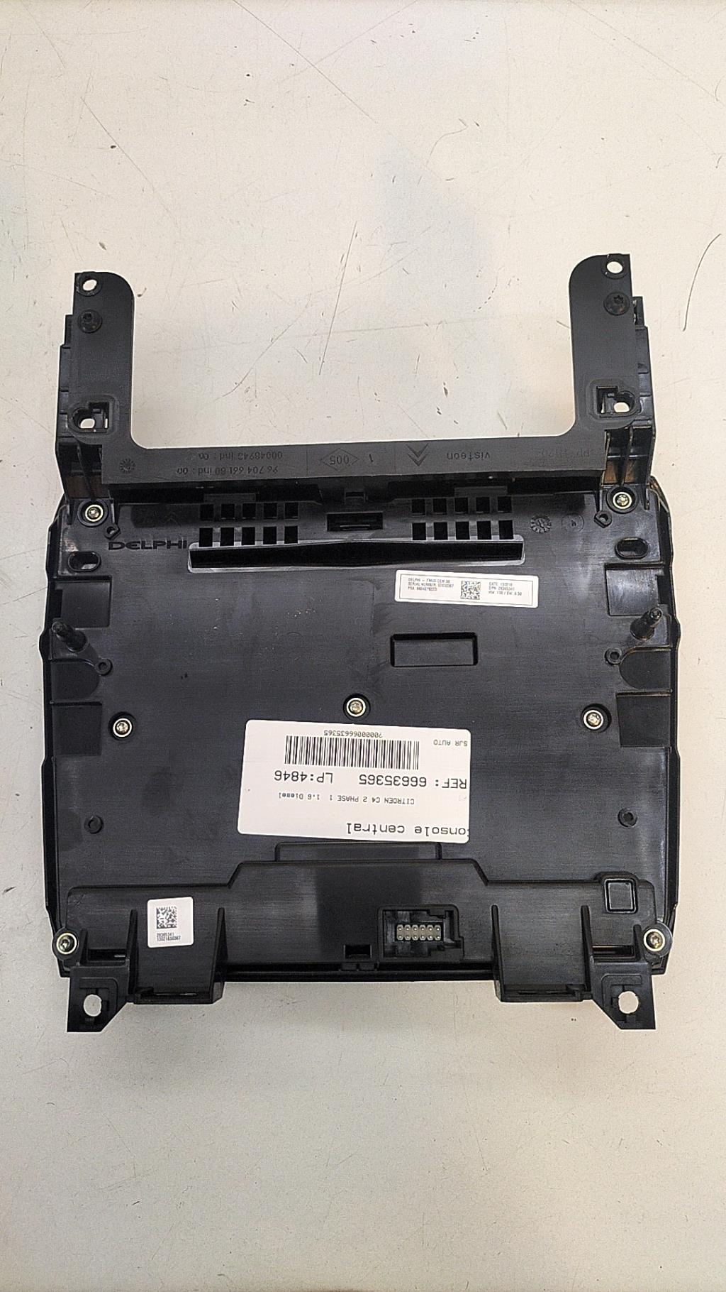 Console central (interieur plastique) CITROEN C4 2 PHASE 1 Diesel - 1
