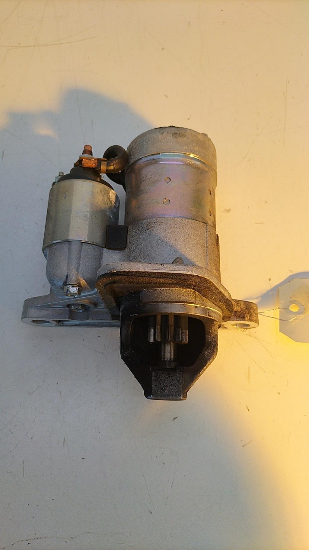 Demarreur RENAULT CLIO 4 PHASE 1 Essence - 1