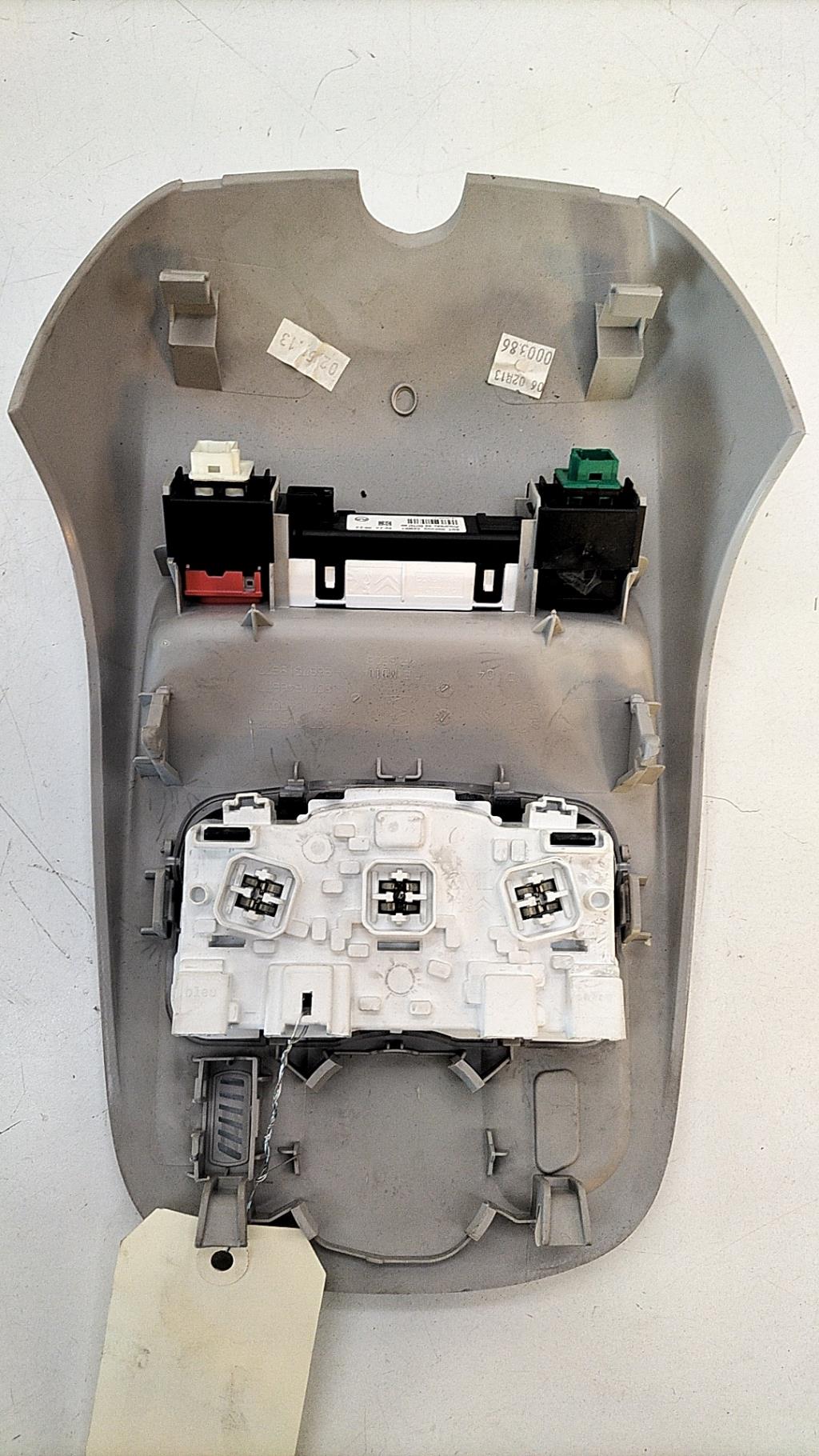 Eclairage de plafonnier CITROEN C4 2 PHASE 1 Diesel - 1
