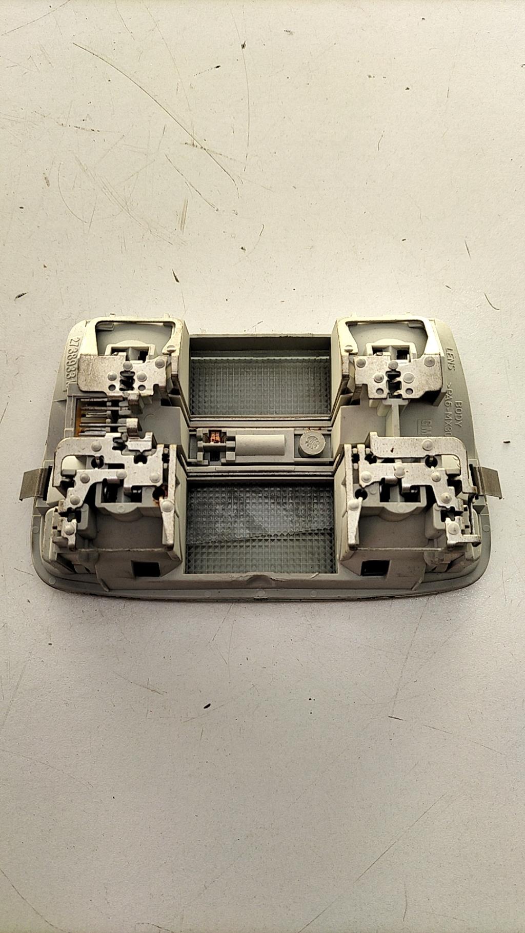Eclairage de plafonnier OPEL MERIVA A PHASE 2 Diesel - 1