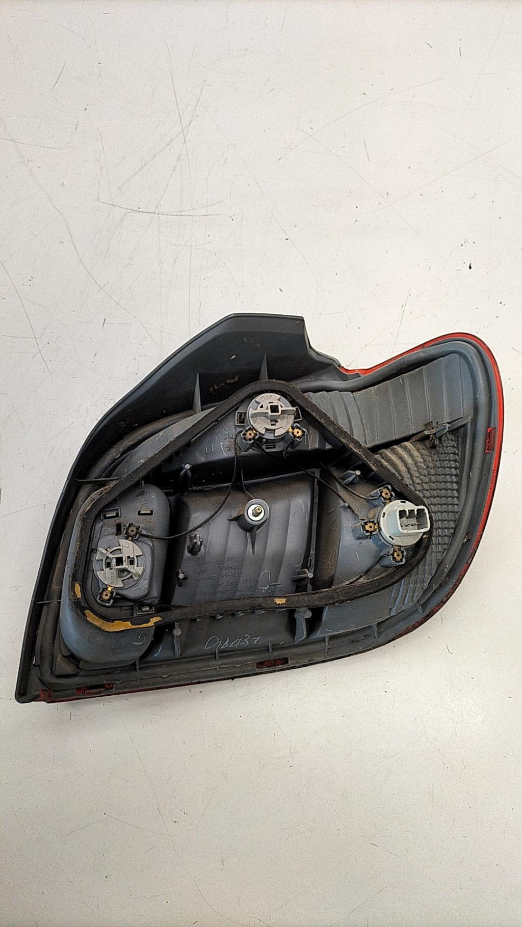 Fanale posteriore principale sinistro (luci) TOYOTA YARIS 1 PHASE 2 Diésel - 1