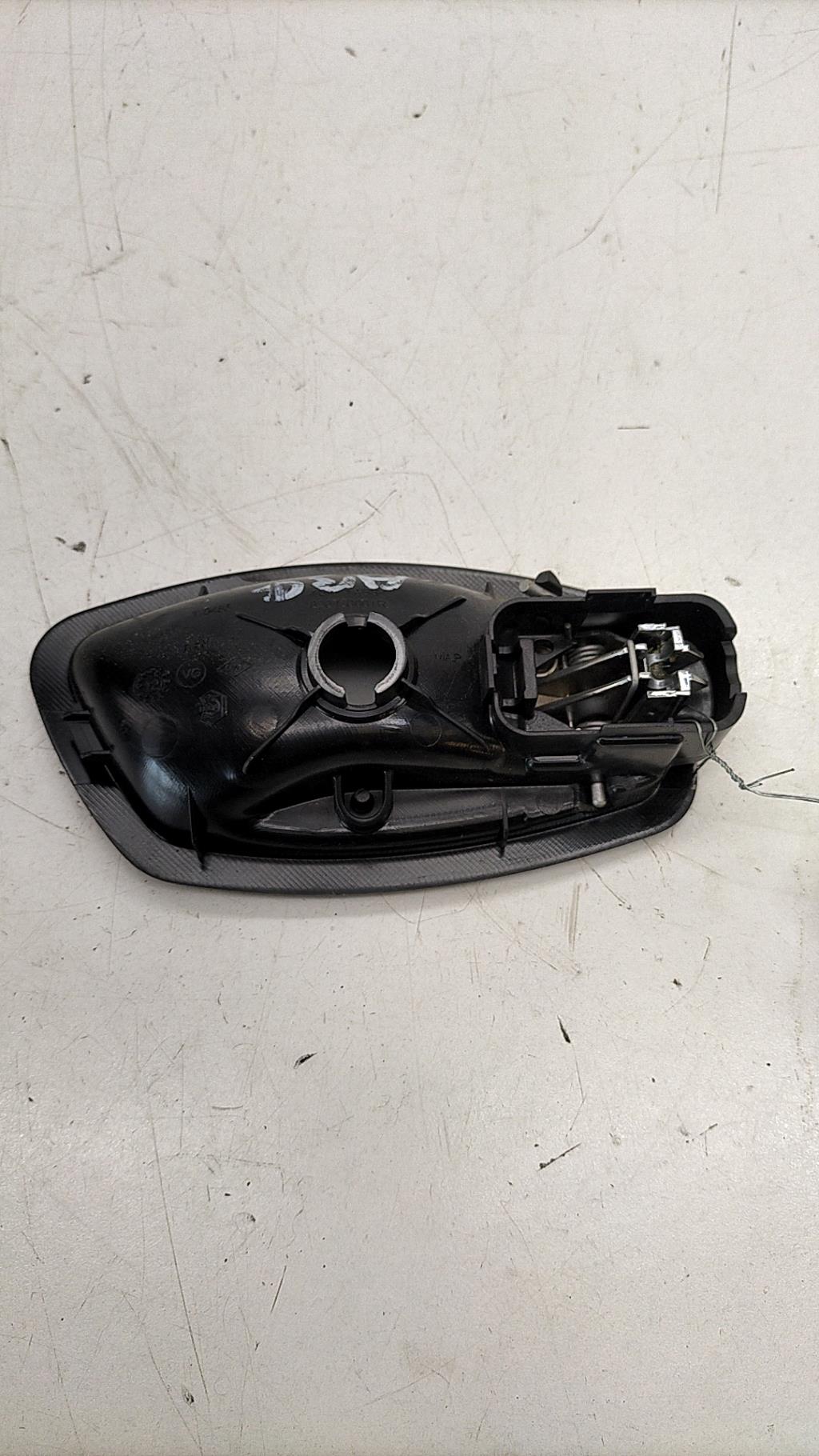Maniglia interna posteriore sinistra RENAULT CLIO 4 PHASE 1 Gasolina - 1