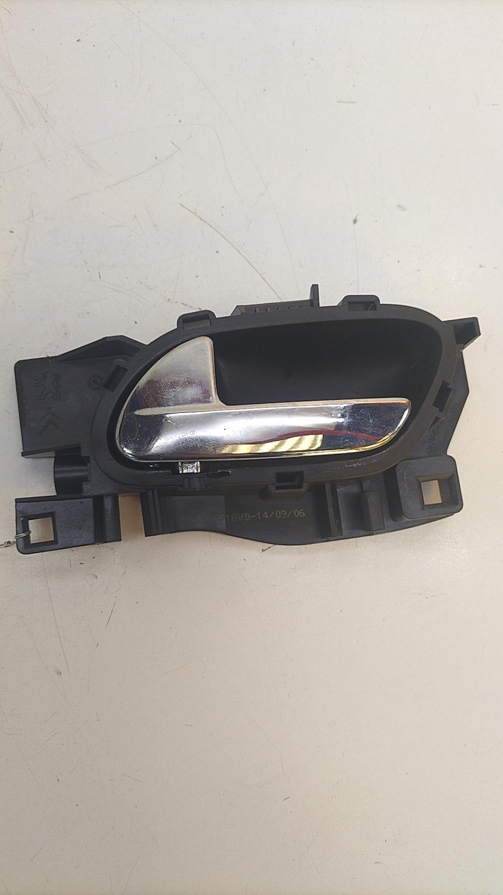 Maniglia interna anteriore sinistra PEUGEOT 207 PHASE 1 CABRIOLET Gasolina - 1