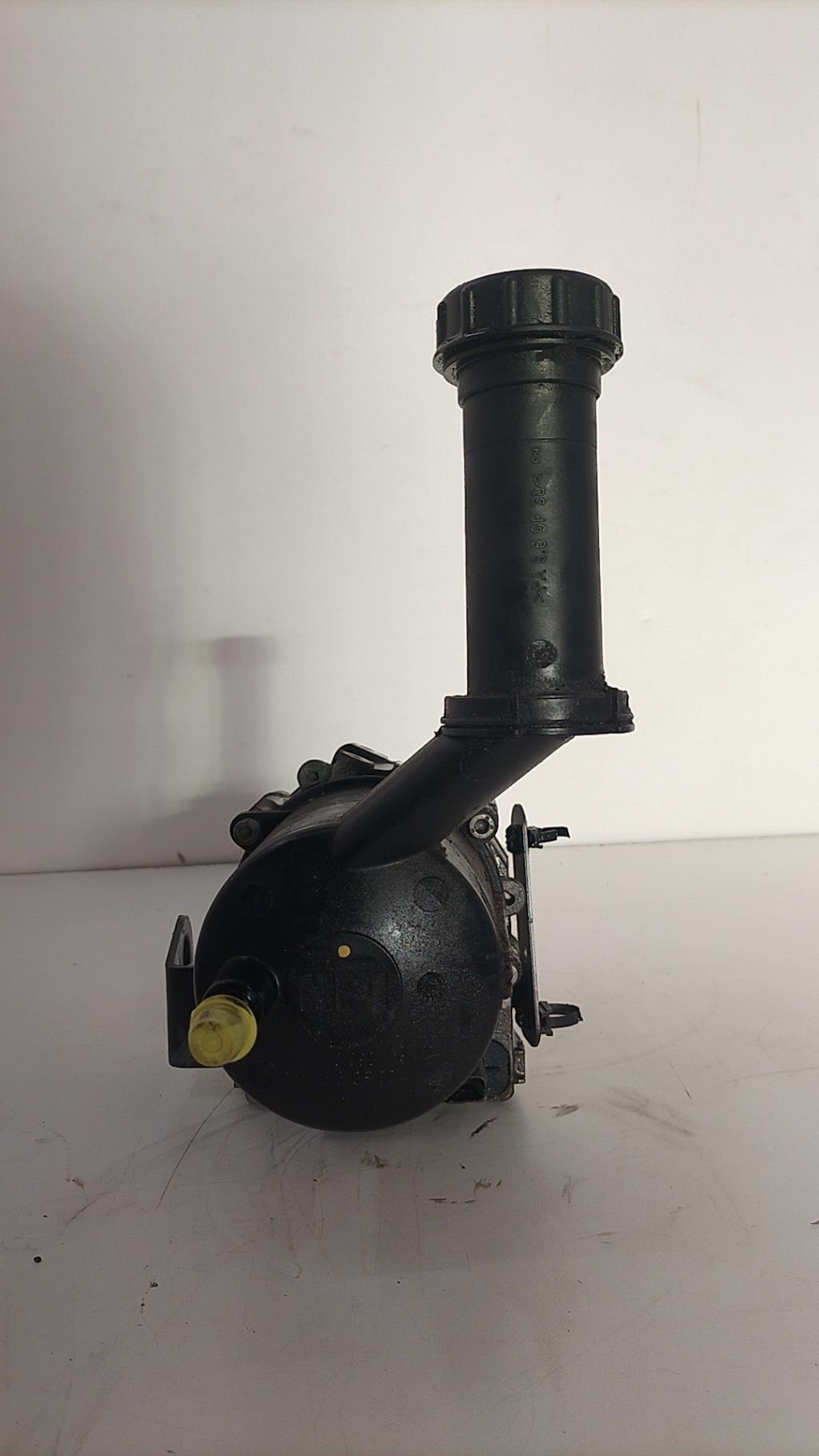 Pompe de direction CITROEN C4 2 PHASE 1 Diesel - 1