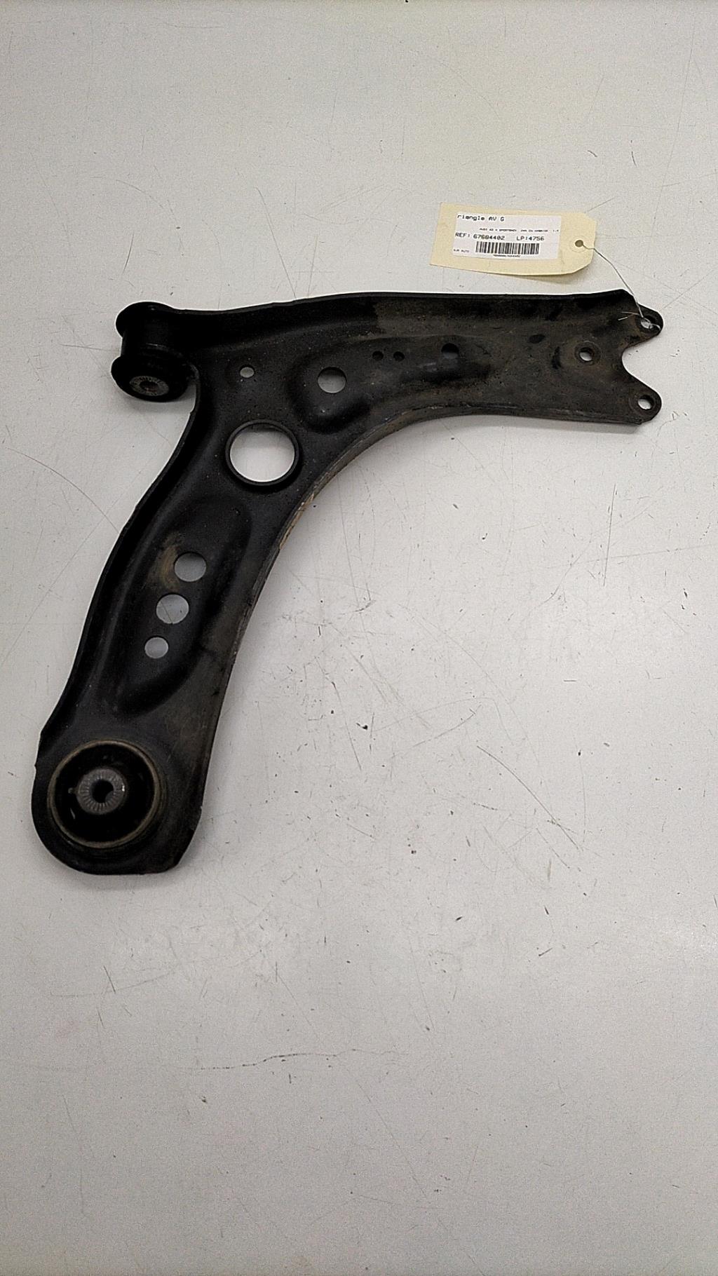 Triangle avant gauche AUDI A3 4  - 1