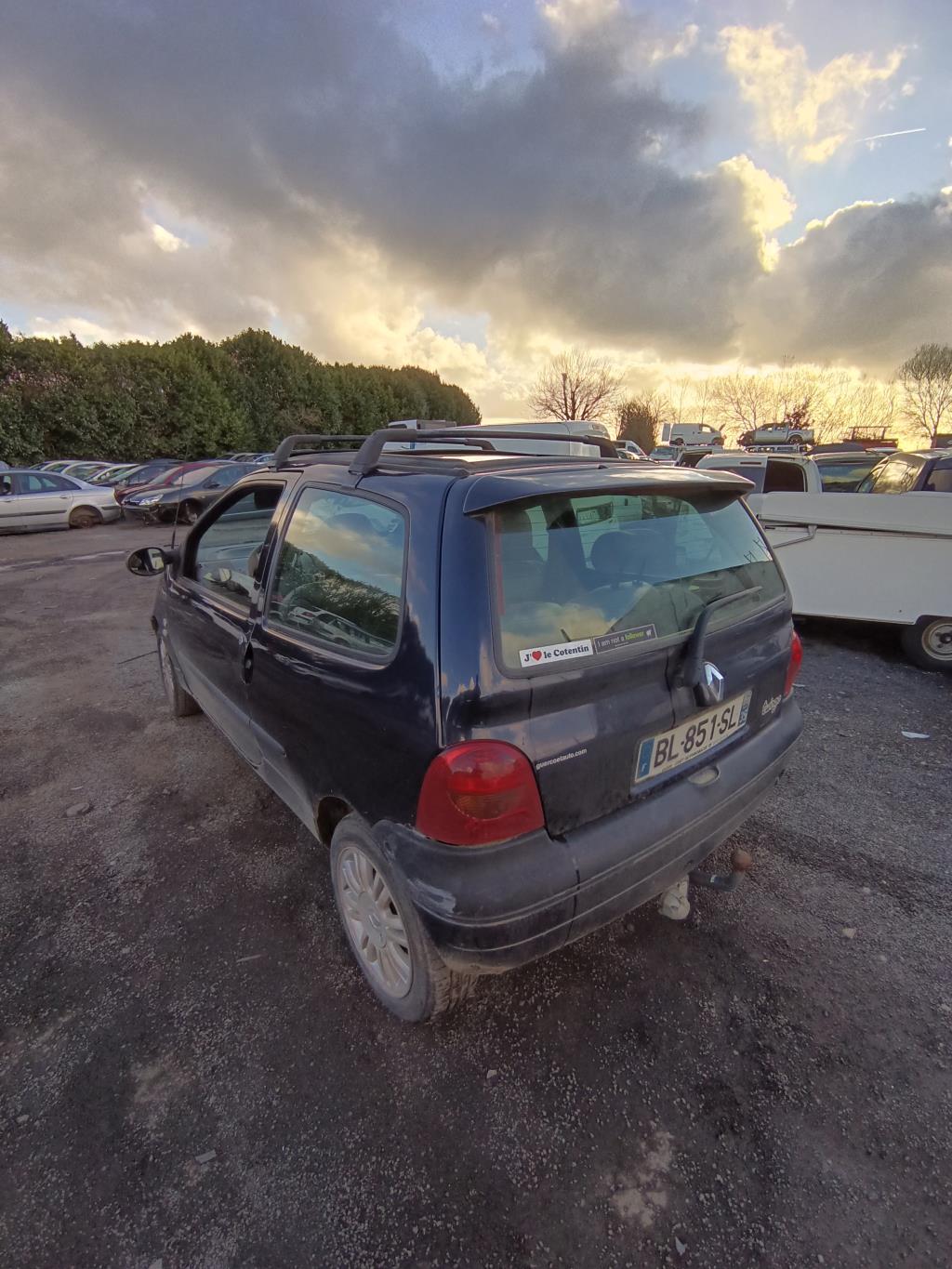 Compresseur clim RENAULT TWINGO 1 PHASE 3 Essence - 1