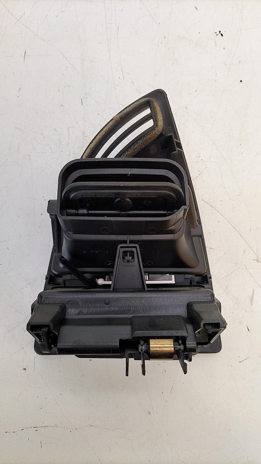Bocchetta aerazione cruscotto anteriore sinistra CITROEN C4 1 PHASE 1 Gasolina - 1